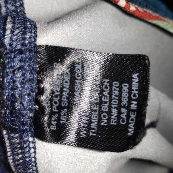 Kerrits Riding Gear Athletic 1/4 Zip Pullover Horse Fence Design Equestrian XS - Picture 7 of 9